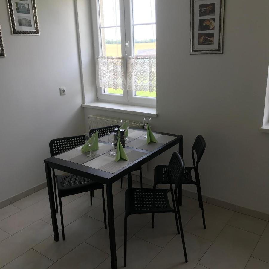 Lg Living Apartment 施托克劳 外观 照片