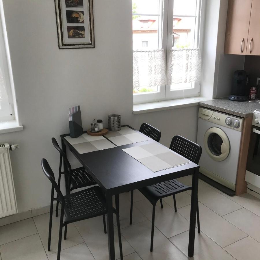 Lg Living Apartment 施托克劳 外观 照片